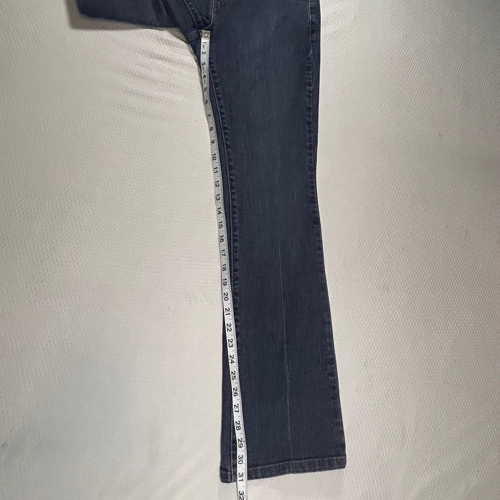 Levis 515 Boot Cut Jeans Womens 6 Medium Dark Wash Blue Denim Mid Rise Stretch - Picture 5 of 11
